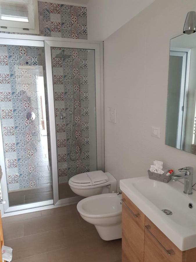 Casa Nostra B&B 切萨雷奥港 外观 照片