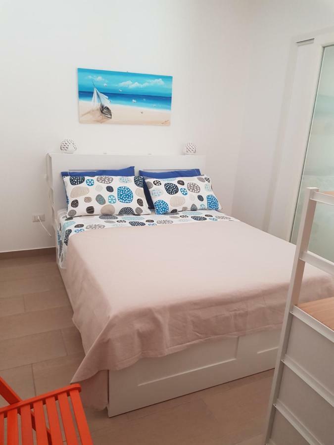 Casa Nostra B&B 切萨雷奥港 外观 照片